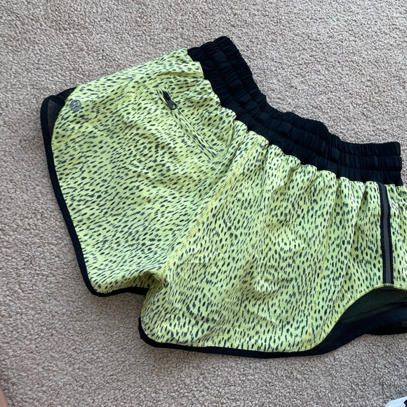 Lululemon shorts - Picture 2 of 3